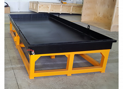 WATER-FILLED TABLES WITH OPERATIONAL AREA 2000X3000 MM